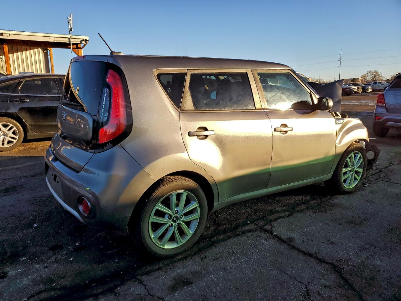 Kia Soul + Image 8