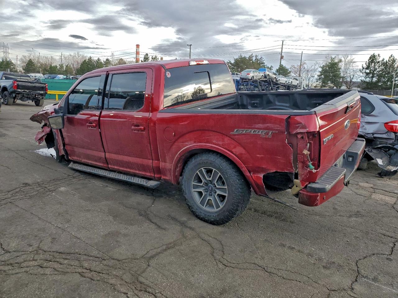 Ford F-150 Supercrew Image 4