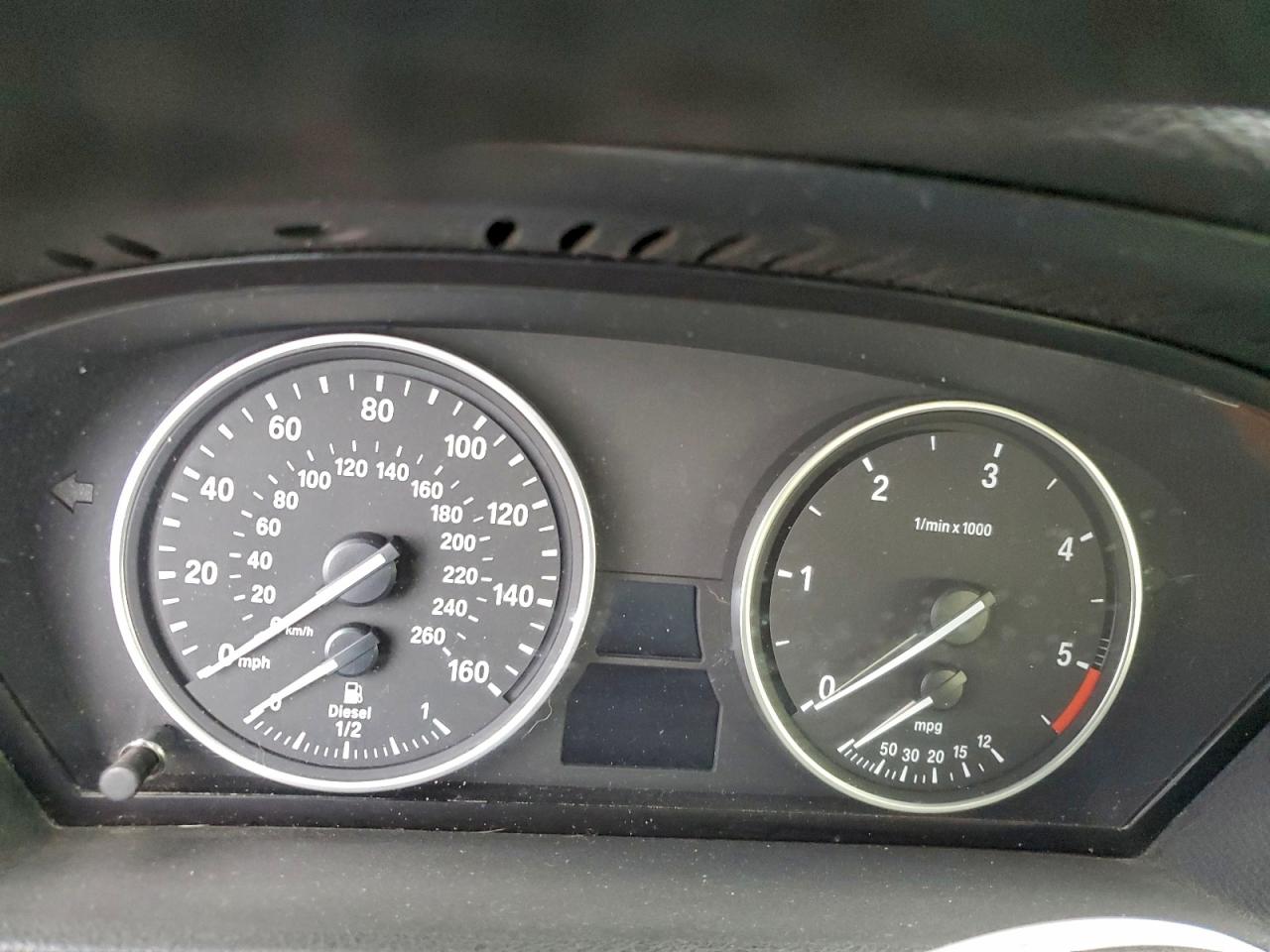 BMW X Series Xdrive35d Image 9