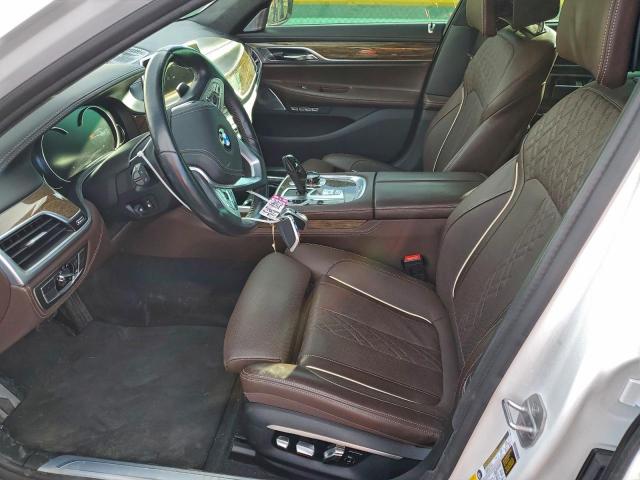 BMW 7 Series Xi Image 12