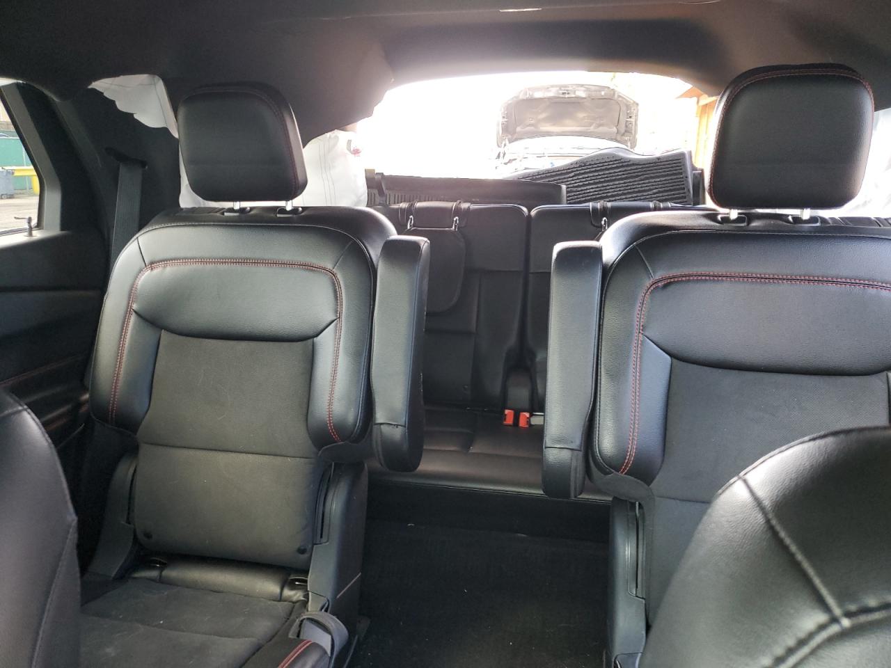 Ford Explorer St-line Image 13