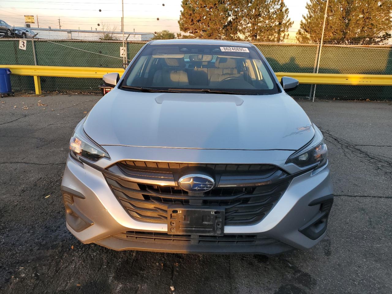 Subaru Legacy Premium Image 2