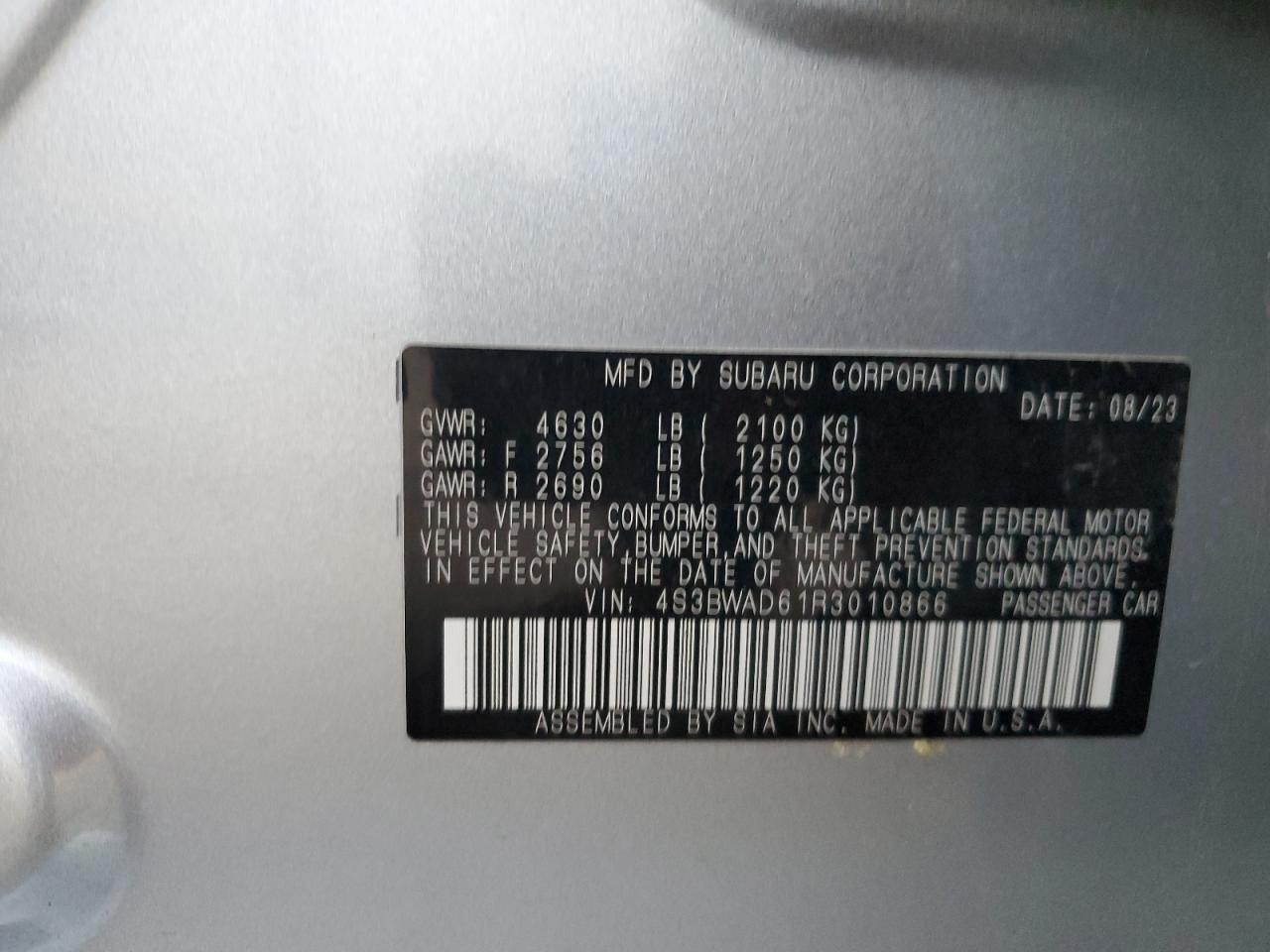 Subaru Legacy Premium Image 4