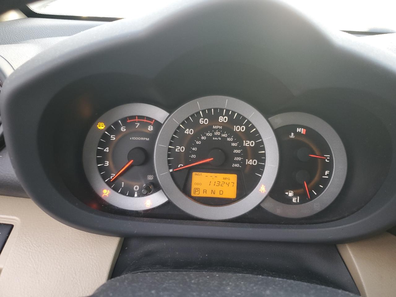 Toyota RAV4 Image 12