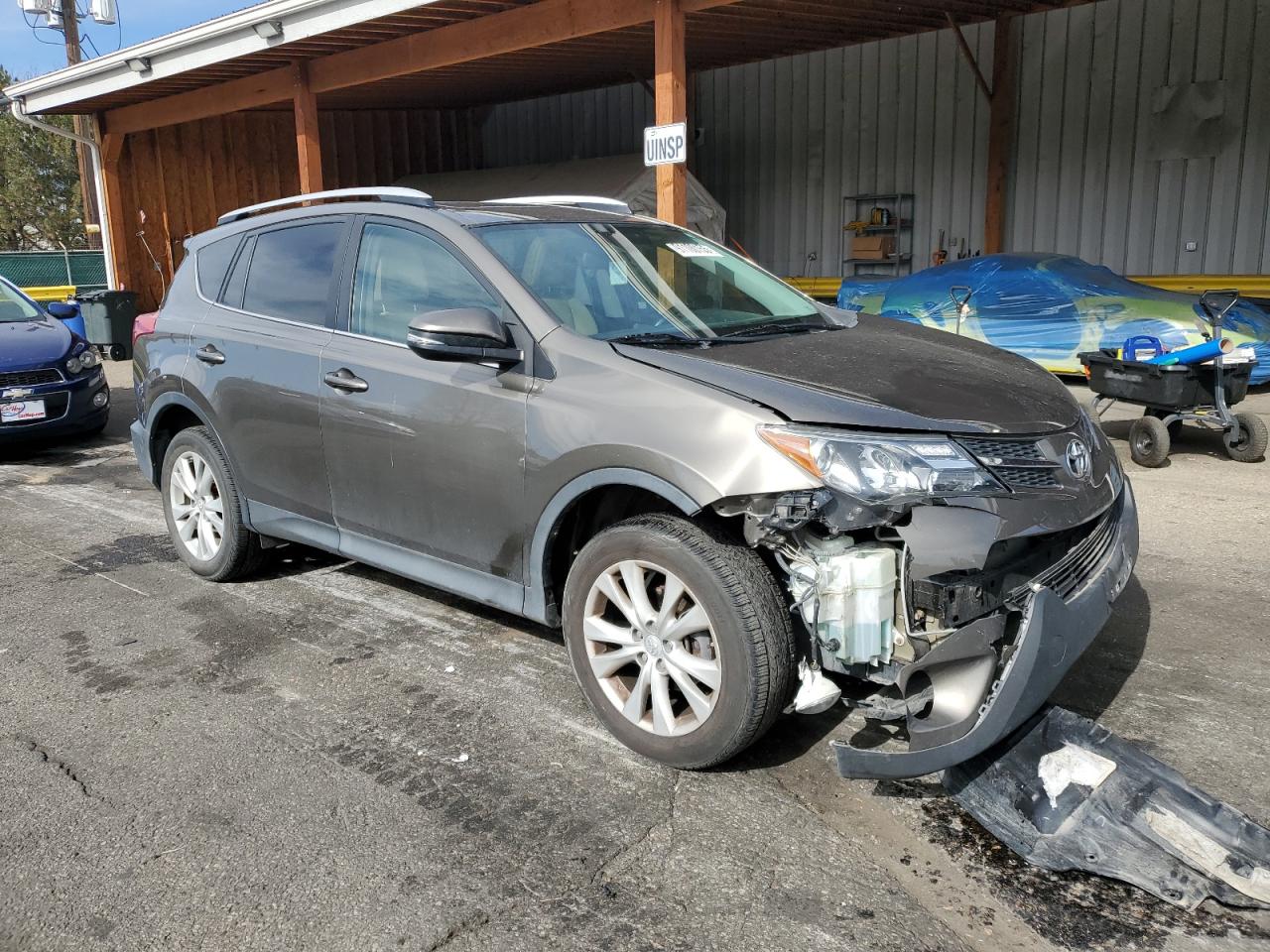 Toyota RAV4 Limited Image 2