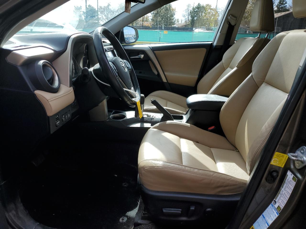 Toyota RAV4 Limited Image 5