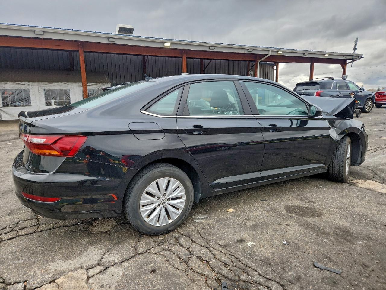 Volkswagen Jetta S Image 4