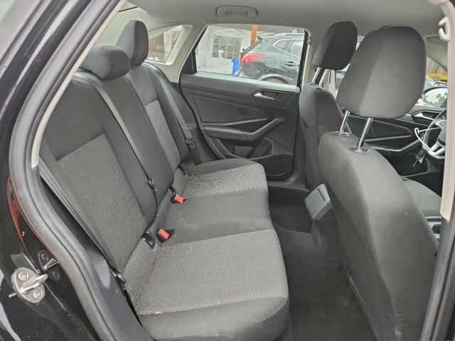 Volkswagen Jetta S Image 6