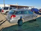 Subaru Outback 2.5i Image 6