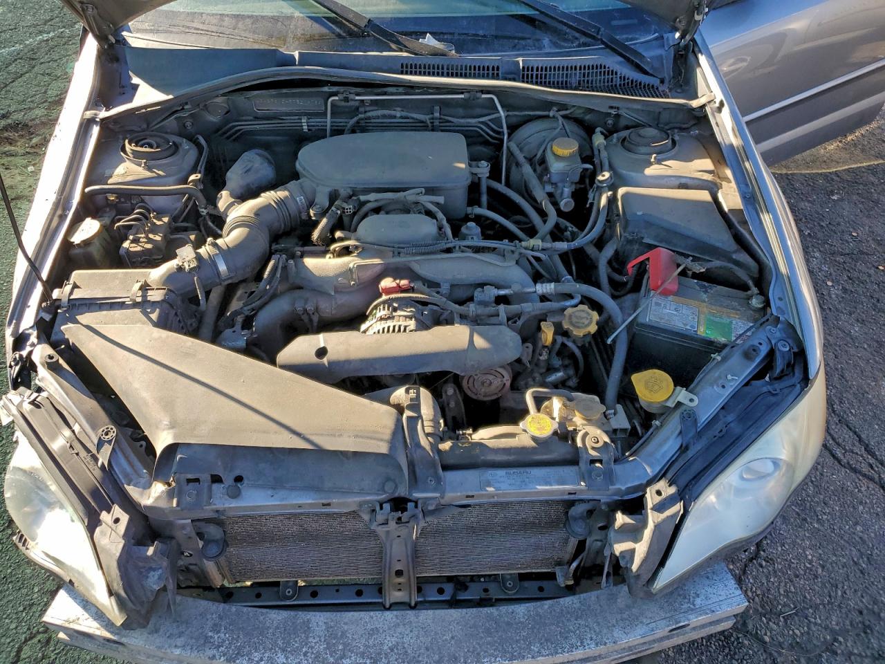 Subaru Outback 2.5i Image 5