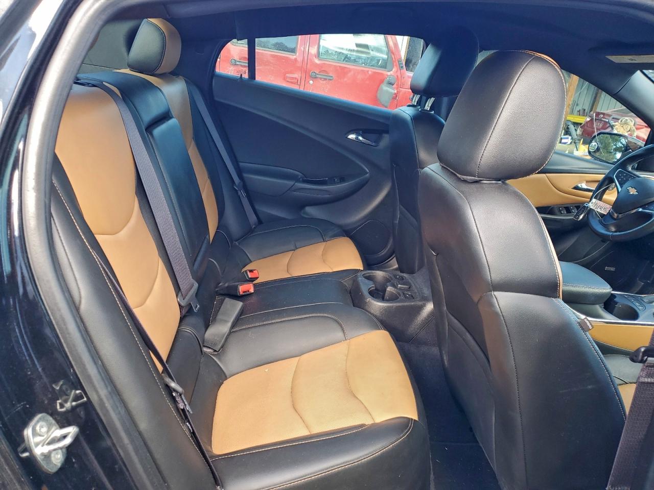 Chevrolet Volt Premier Image 9