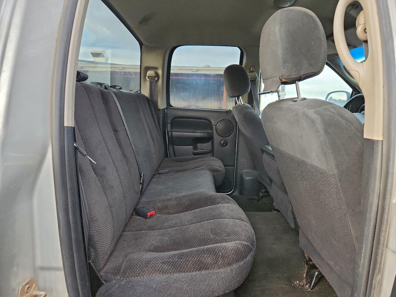 Dodge Ram 1500 Image 9