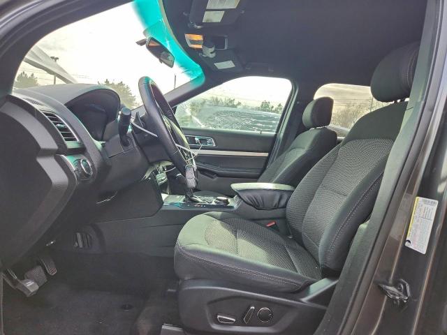 Ford Explorer Xlt Image 10