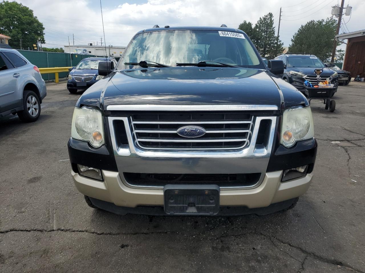 Ford Explorer Eddie Bauer Image 7