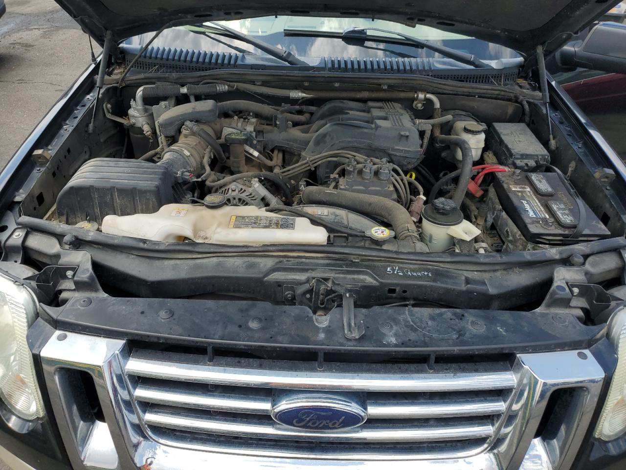 Ford Explorer Eddie Bauer Image 13