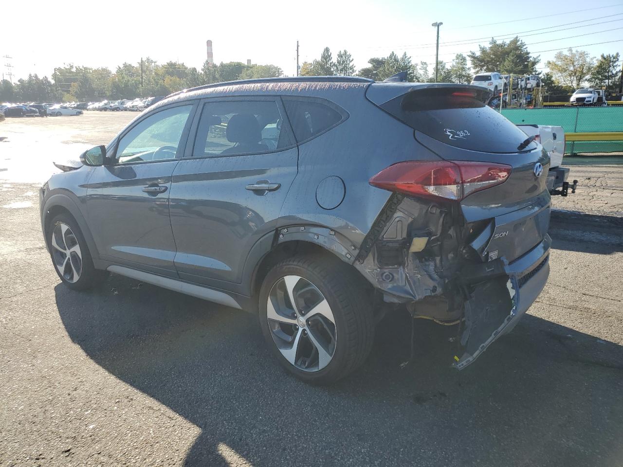 Hyundai TUCSON Value Image 2