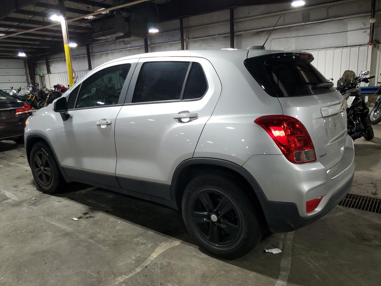 Chevrolet Trax Ls Image 12