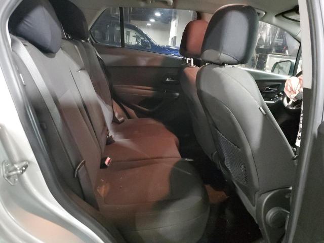 Chevrolet Trax Ls Image 2