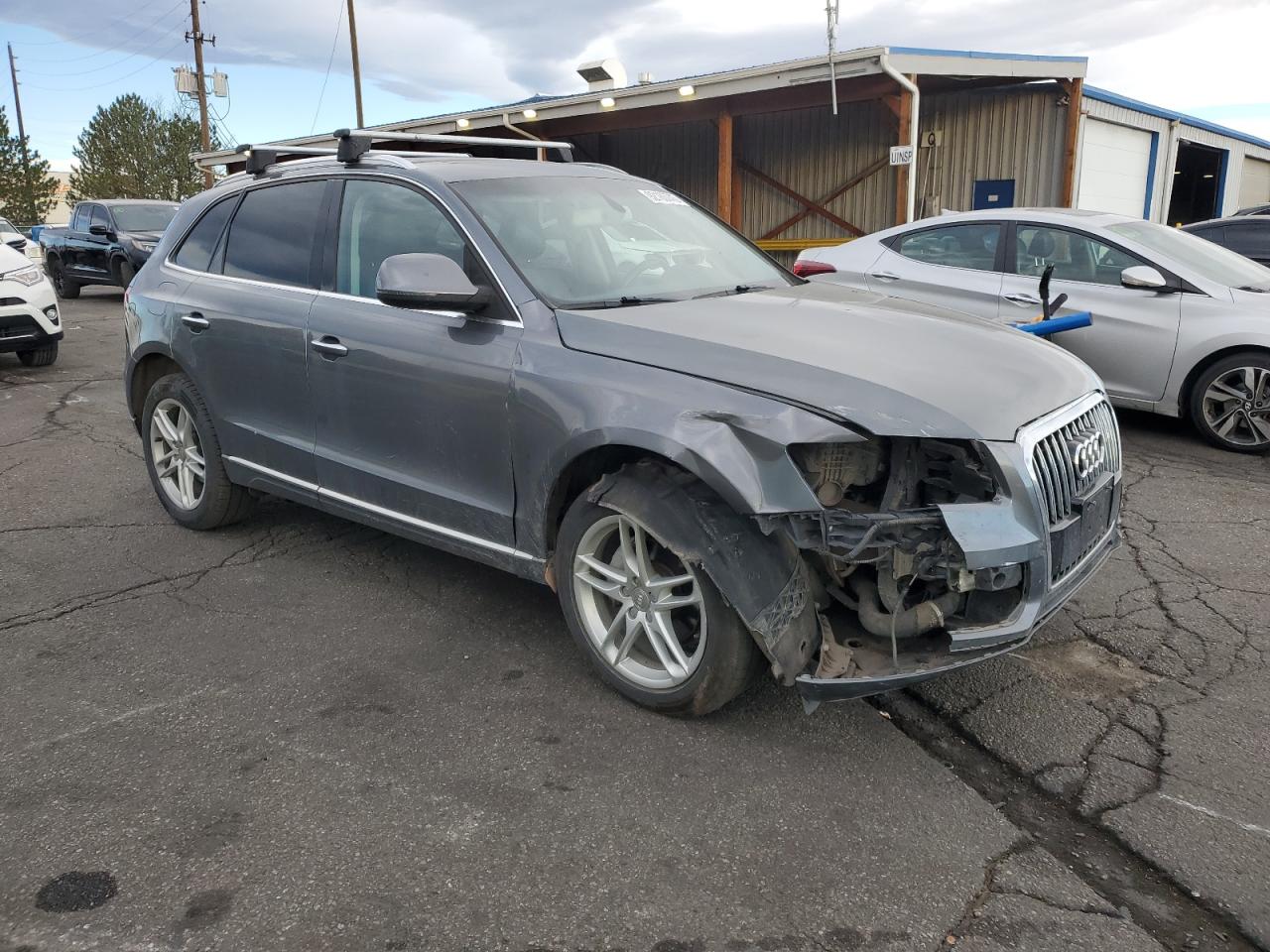 Audi Q5 Premium Image 12