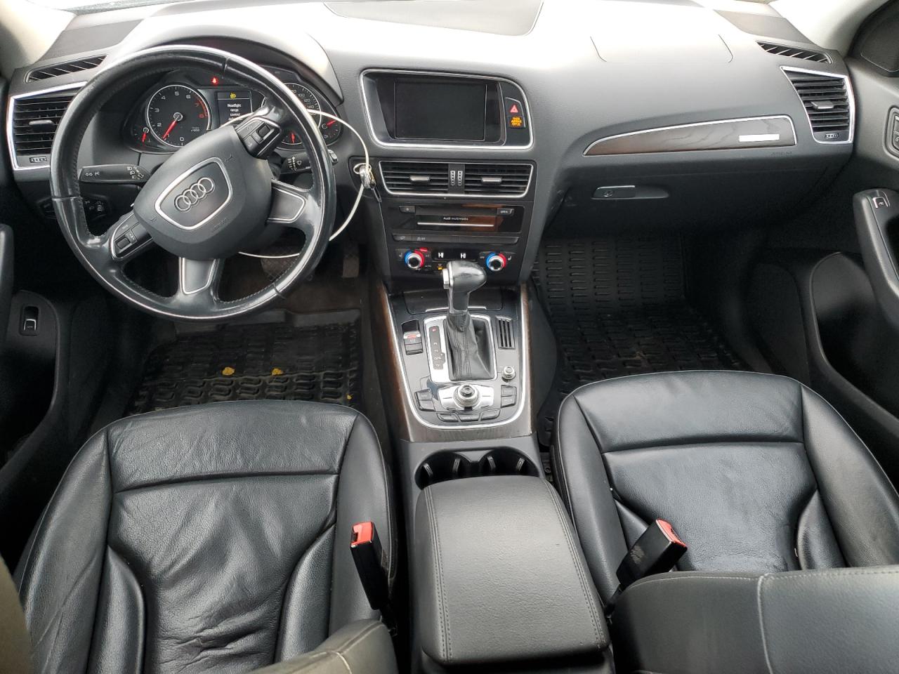 Audi Q5 Premium Image 8