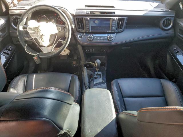 Toyota RAV4 Se Image 4