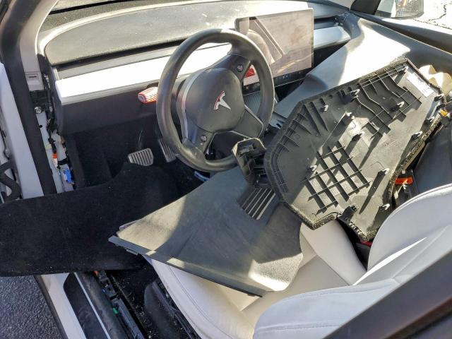 Tesla Model Y Image 7