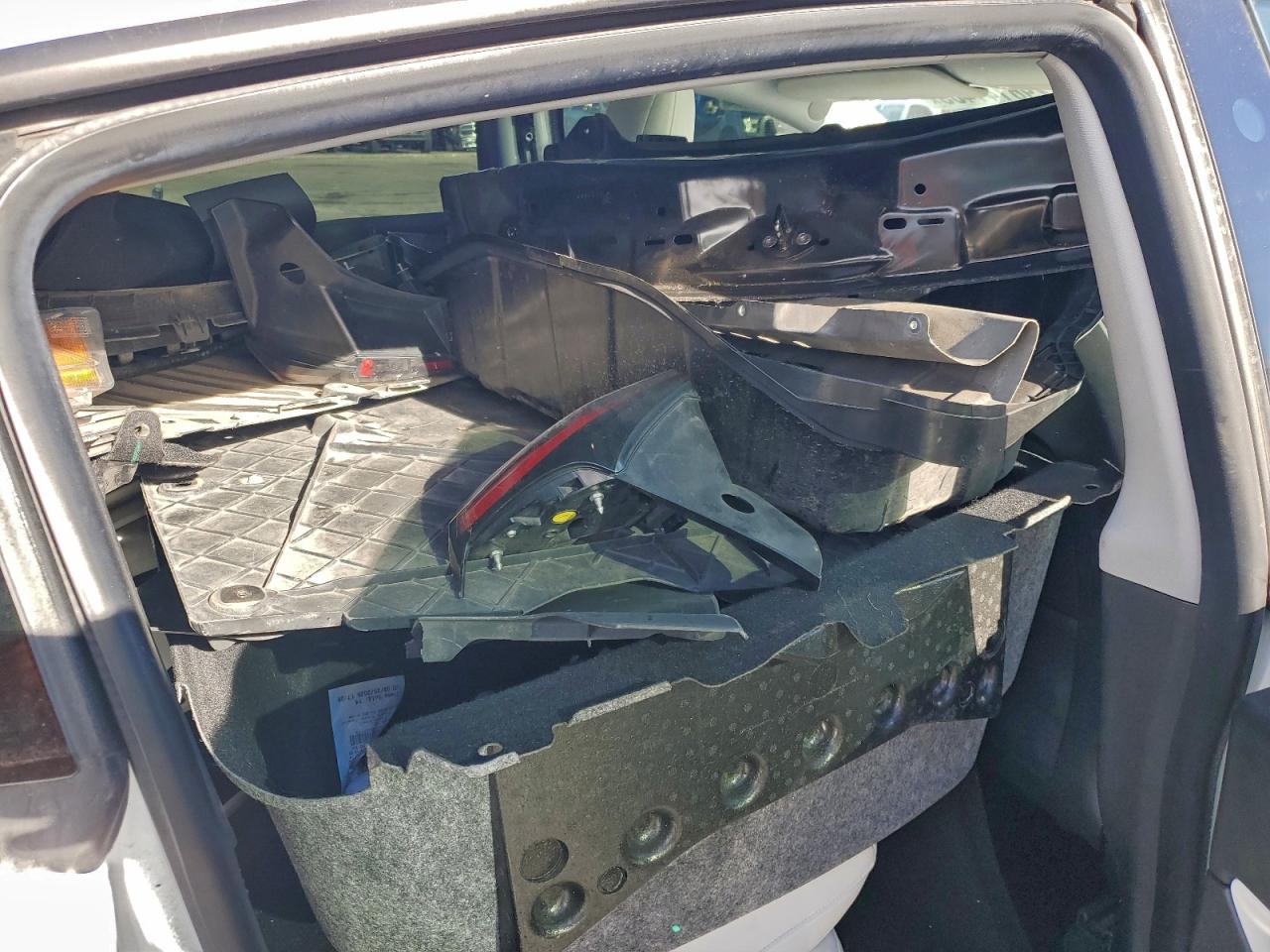 Tesla Model Y Image 11