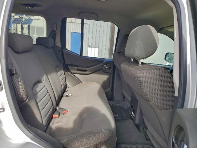 Nissan Xterra Off Road Image 8