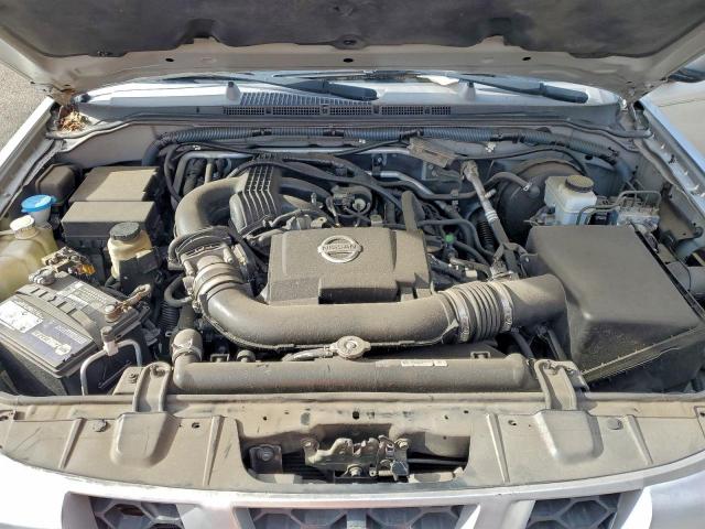 Nissan Xterra Off Road Image 11