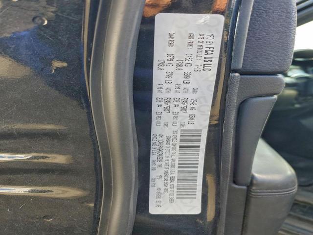 Jeep Grand Cherokee Laredo Image 11