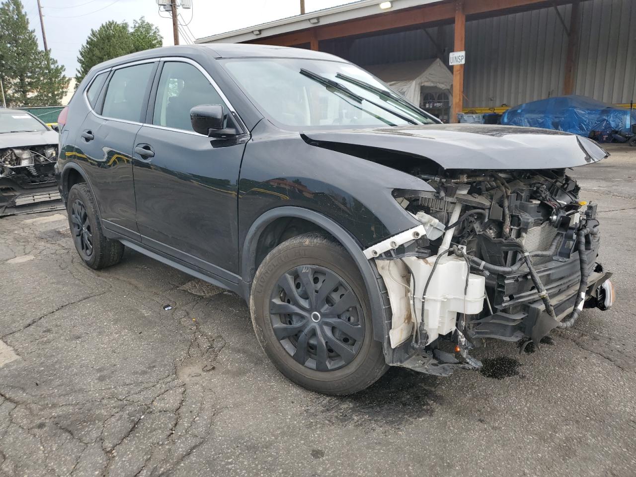 Nissan Rogue S Image 3