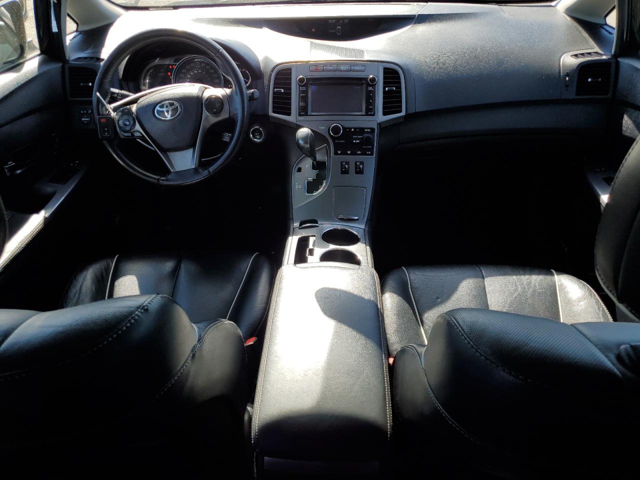 Toyota Venza Le Image 7