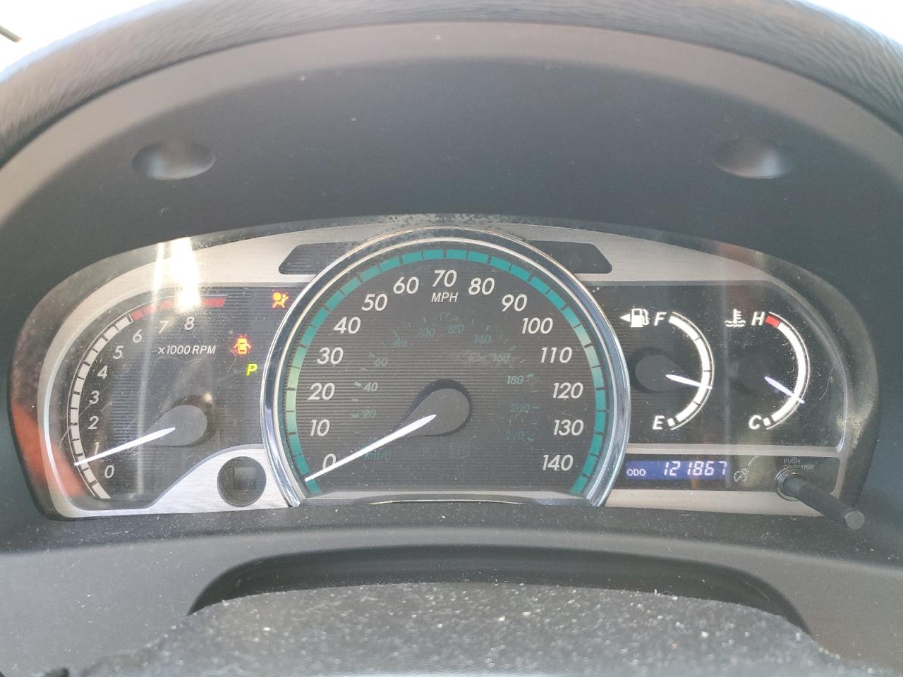 Toyota Venza Le Image 9