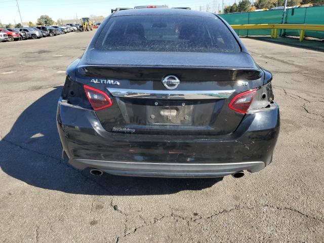 Nissan Altima 2.5 Image 8