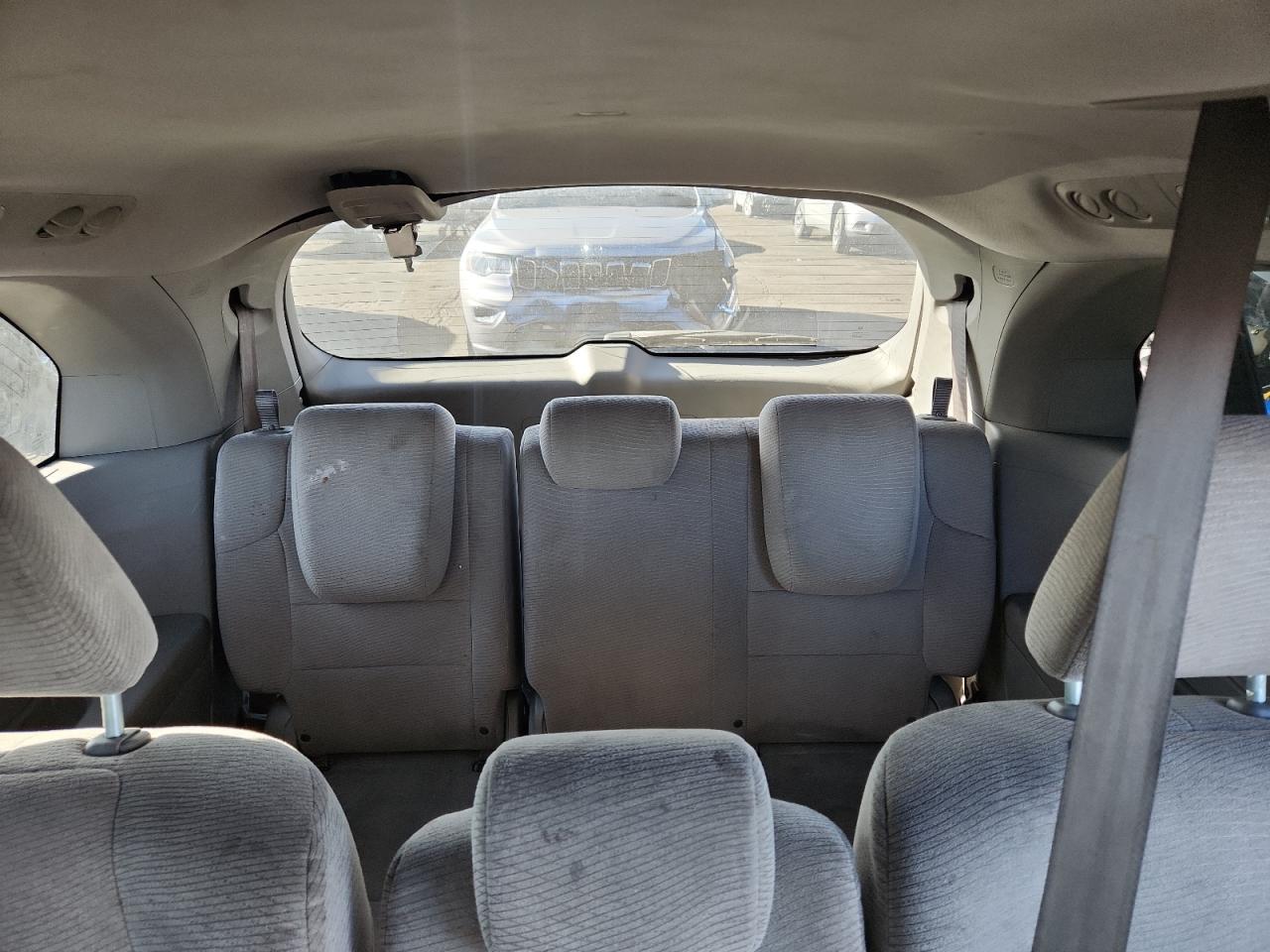 Honda Odyssey Ex Image 11