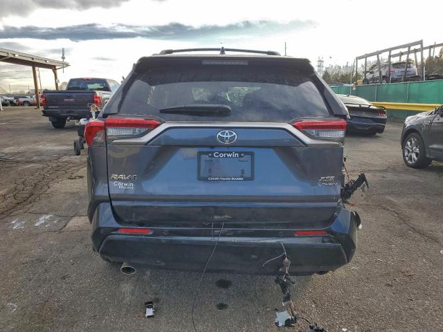 Toyota RAV4 Xse Image 5