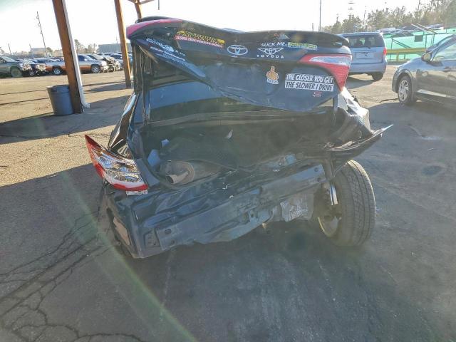 Toyota Corolla L Image 11