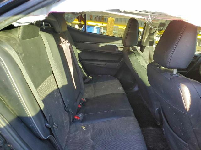 Toyota Corolla L Image 6