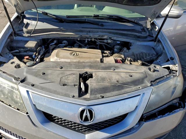 Acura MDX Image 12
