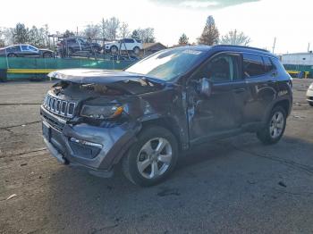  Salvage Jeep Compass