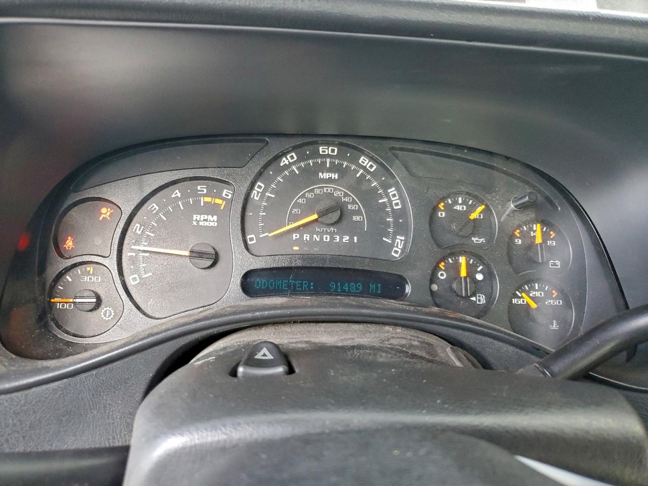 Chevrolet Silverado K1500 Image 8