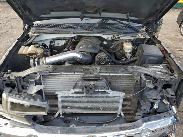 Chevrolet Silverado K1500 Image 2