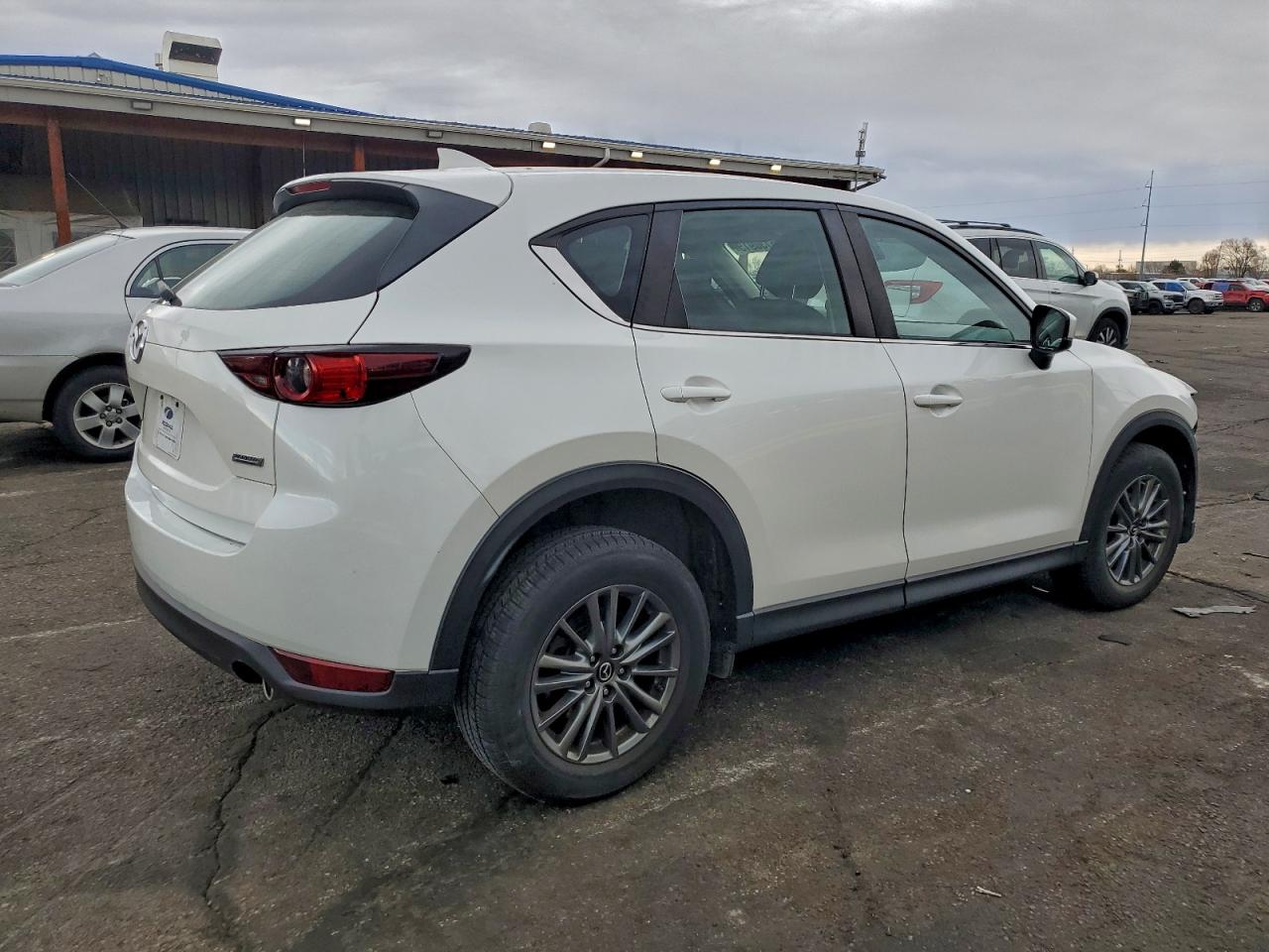 Mazda Cx Sport Image 8
