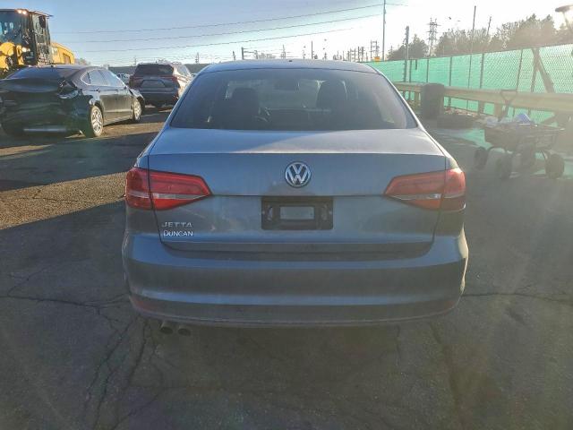 Volkswagen Jetta Base Image 5