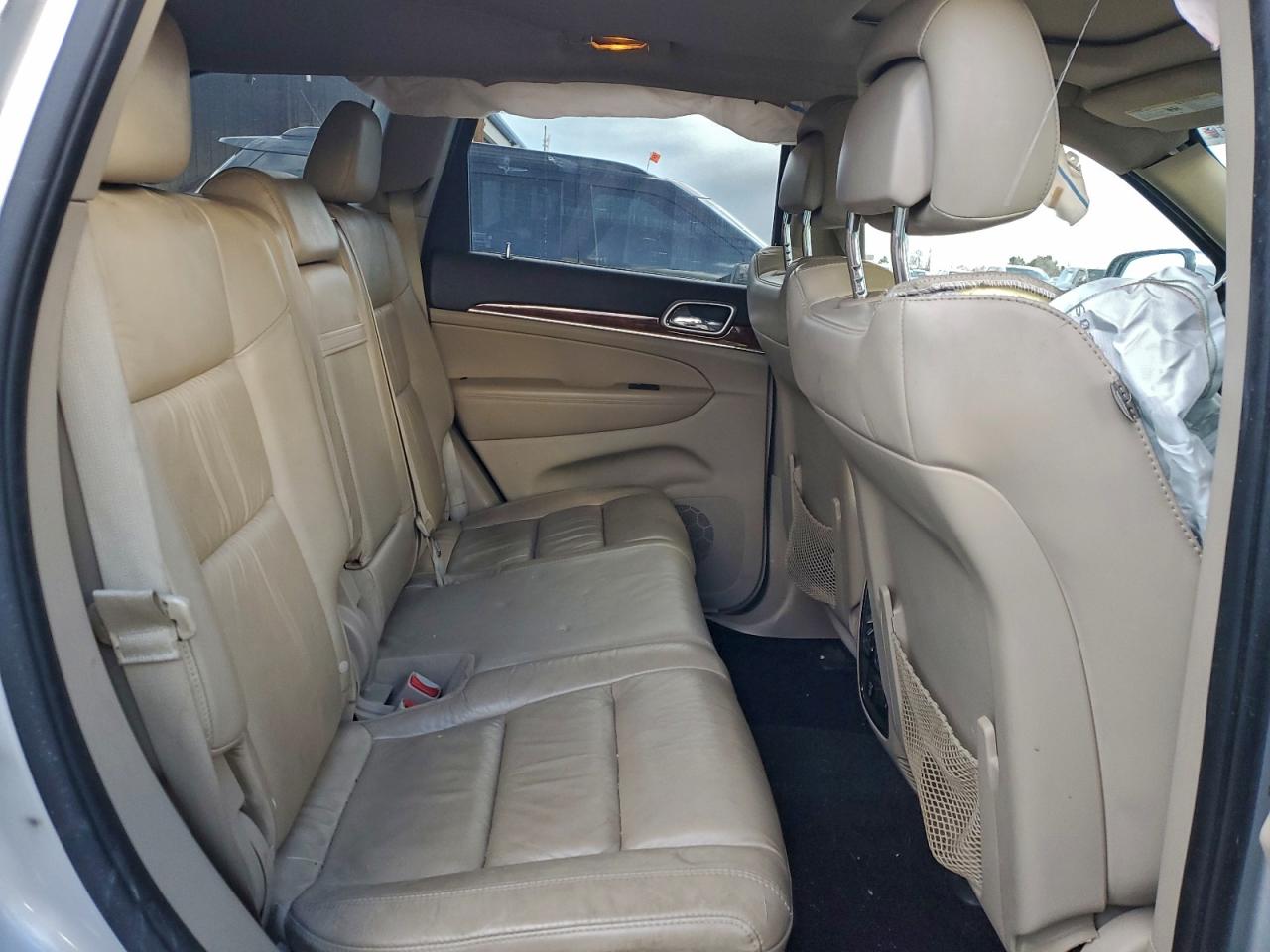 Jeep Grand Cherokee Limited Image 8