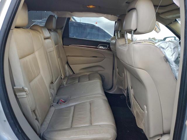 Jeep Grand Cherokee Limited Image 8