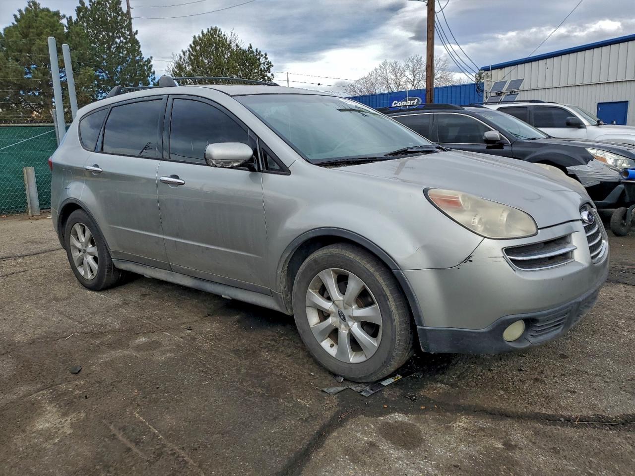 Subaru Tribeca 3.0 H6 Image 4