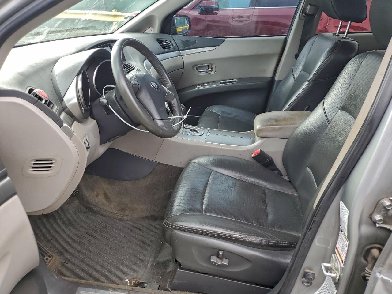 Subaru Tribeca 3.0 H6 Image 8