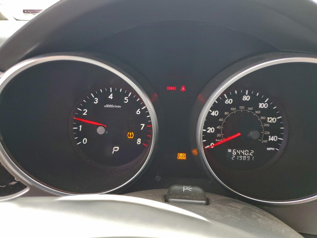 Subaru Tribeca 3.0 H6 Image 3