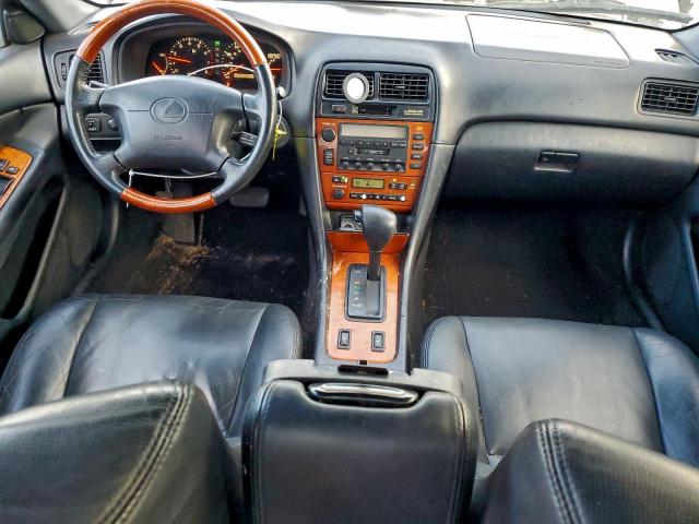 Lexus Es 300 Image 11